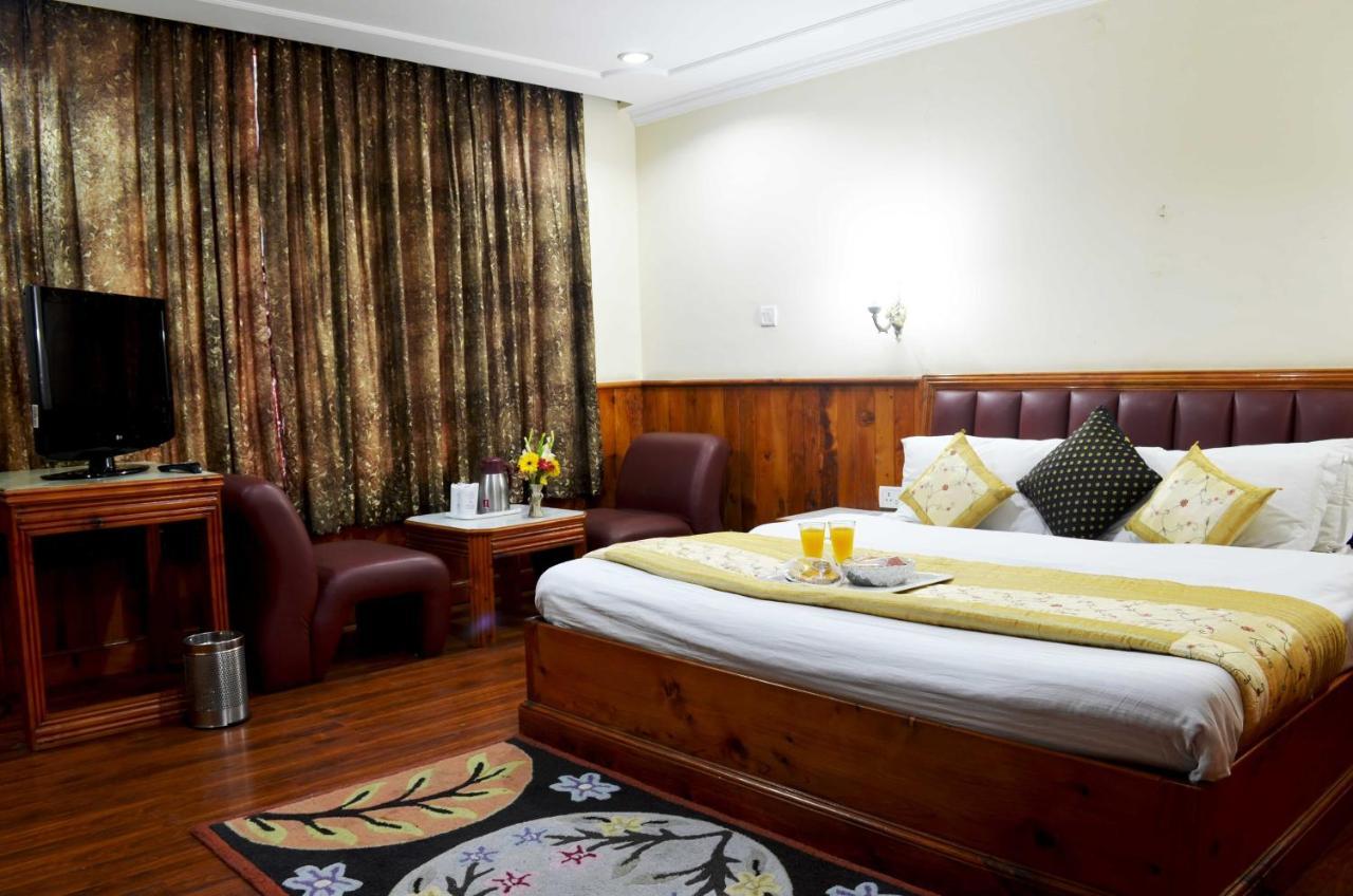 Hotel Jupiter Manāli Eksteriør billede